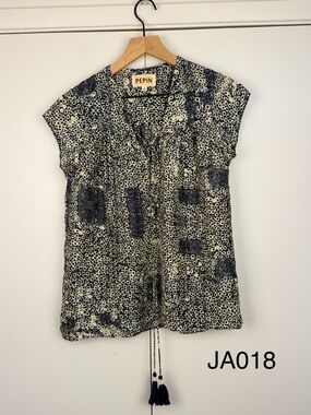 Pepin Anthropologie 100% Silk Printed Blouse XS